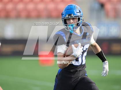 Thumbnail 3 in Rich vs. Milford (UHSAA 8 Man Final) photogallery.