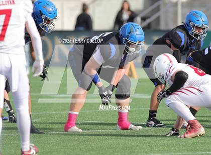 Thumbnail 1 in Rich vs. Milford (UHSAA 8 Man Final) photogallery.