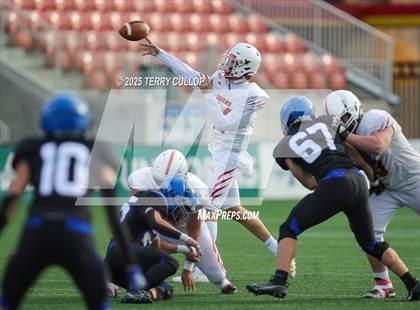 Thumbnail 1 in Rich vs. Milford (UHSAA 8 Man Final) photogallery.