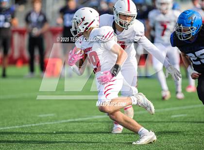 Thumbnail 2 in Rich vs. Milford (UHSAA 8 Man Final) photogallery.