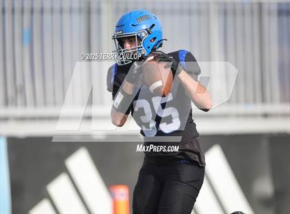 Thumbnail 3 in Rich vs. Milford (UHSAA 8 Man Final) photogallery.