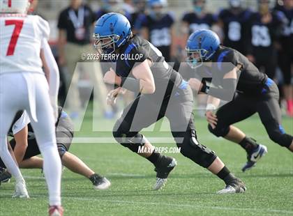 Thumbnail 1 in Rich vs. Milford (UHSAA 8 Man Final) photogallery.