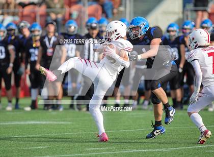 Thumbnail 3 in Rich vs. Milford (UHSAA 8 Man Final) photogallery.