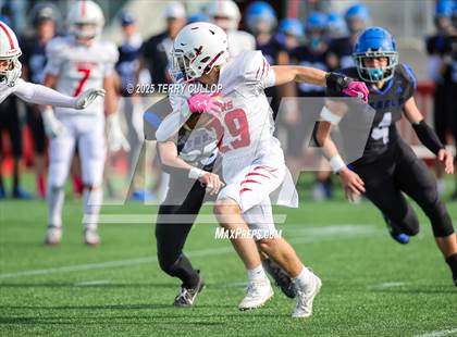 Thumbnail 3 in Rich vs. Milford (UHSAA 8 Man Final) photogallery.