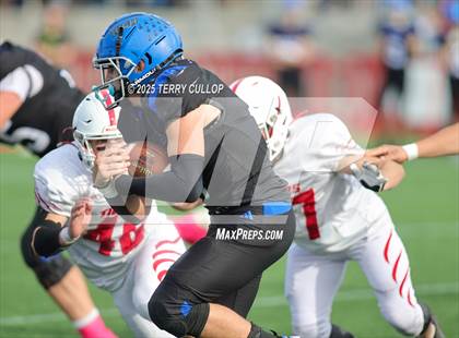 Thumbnail 2 in Rich vs. Milford (UHSAA 8 Man Final) photogallery.