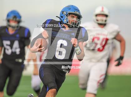 Thumbnail 1 in Rich vs. Milford (UHSAA 8 Man Final) photogallery.