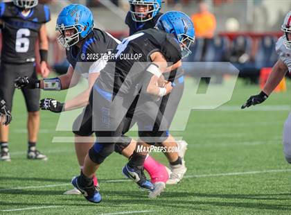 Thumbnail 3 in Rich vs. Milford (UHSAA 8 Man Final) photogallery.