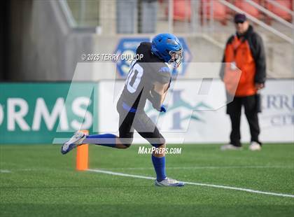 Thumbnail 1 in Rich vs. Milford (UHSAA 8 Man Final) photogallery.