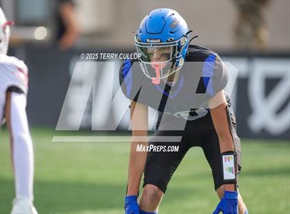 Thumbnail 2 in Rich vs. Milford (UHSAA 8 Man Final) photogallery.