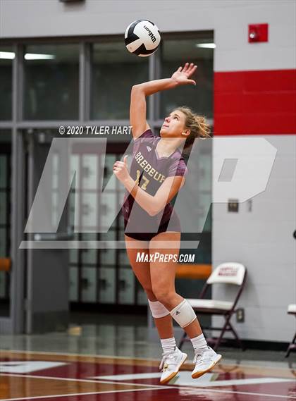 Thumbnail 2 in Tri-West Hendricks vs. Brebeuf Jesuit Preparatory (Regional Semifinal) photogallery.