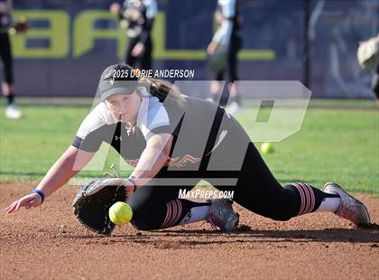 Thumbnail 3 in Vacaville @ Oak Ridge photogallery.