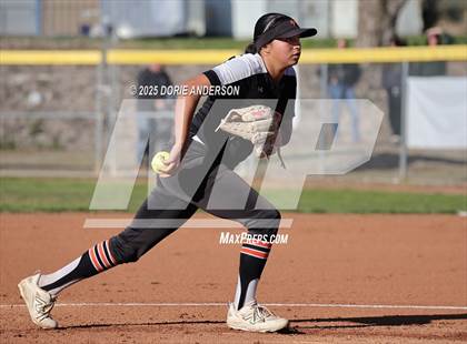 Thumbnail 3 in Vacaville @ Oak Ridge photogallery.