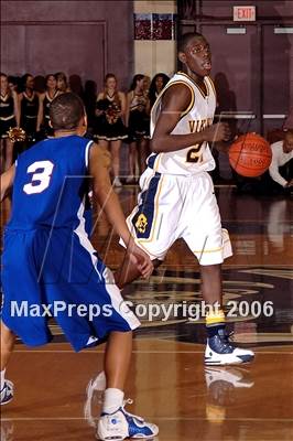 Thumbnail 3 in Campbell Hall vs Serra (SS DIVAA Final) photogallery.