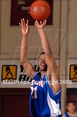 Thumbnail 3 in Campbell Hall vs Serra (SS DIVAA Final) photogallery.