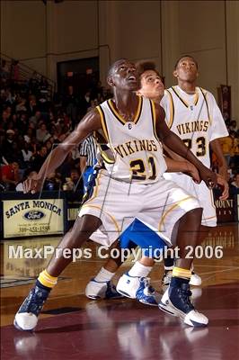 Thumbnail 1 in Campbell Hall vs Serra (SS DIVAA Final) photogallery.