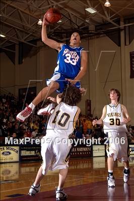 Thumbnail 1 in Campbell Hall vs Serra (SS DIVAA Final) photogallery.