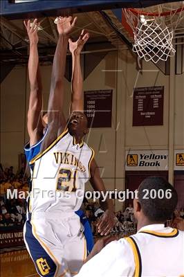 Thumbnail 3 in Campbell Hall vs Serra (SS DIVAA Final) photogallery.