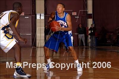Thumbnail 1 in Campbell Hall vs Serra (SS DIVAA Final) photogallery.