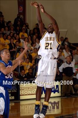 Thumbnail 2 in Campbell Hall vs Serra (SS DIVAA Final) photogallery.