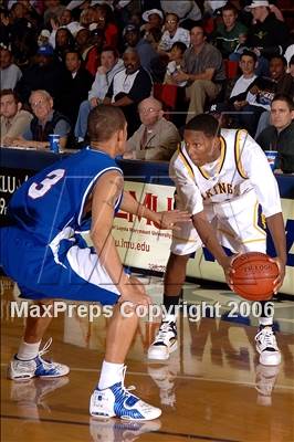 Thumbnail 3 in Campbell Hall vs Serra (SS DIVAA Final) photogallery.
