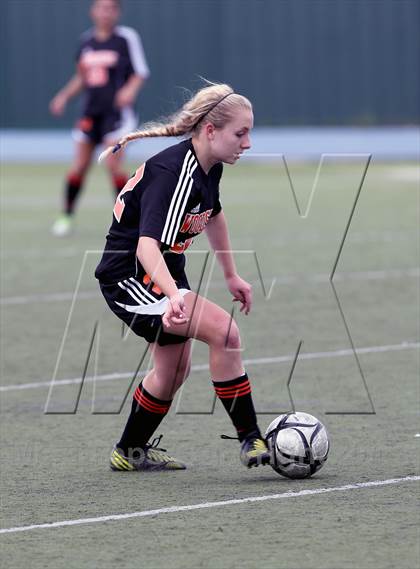 Thumbnail 2 in Santa Teresa vs. Woodside (CIF CCS D1 Final) photogallery.