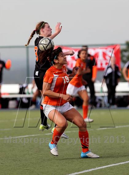 Thumbnail 1 in Santa Teresa vs. Woodside (CIF CCS D1 Final) photogallery.