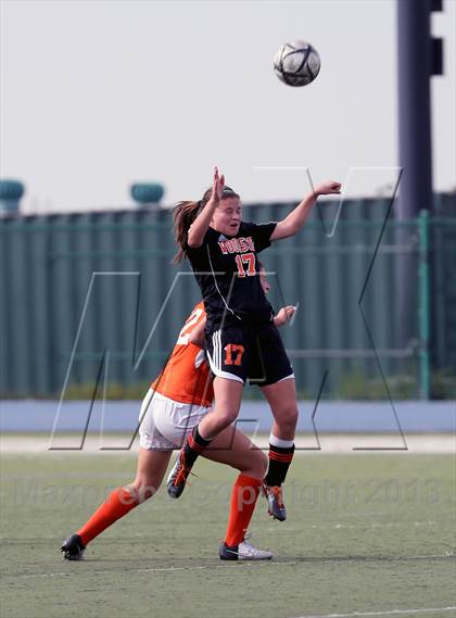 Thumbnail 1 in Santa Teresa vs. Woodside (CIF CCS D1 Final) photogallery.