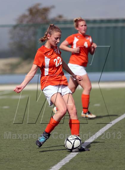 Thumbnail 2 in Santa Teresa vs. Woodside (CIF CCS D1 Final) photogallery.