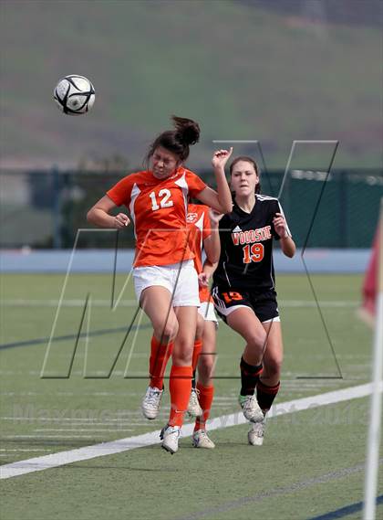 Thumbnail 2 in Santa Teresa vs. Woodside (CIF CCS D1 Final) photogallery.
