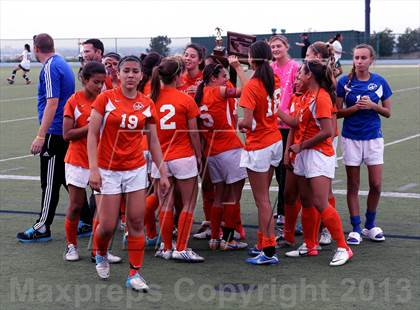 Thumbnail 1 in Santa Teresa vs. Woodside (CIF CCS D1 Final) photogallery.