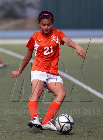 Thumbnail 1 in Santa Teresa vs. Woodside (CIF CCS D1 Final) photogallery.