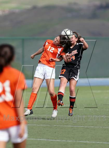 Thumbnail 3 in Santa Teresa vs. Woodside (CIF CCS D1 Final) photogallery.