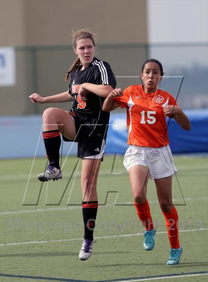 Thumbnail 3 in Santa Teresa vs. Woodside (CIF CCS D1 Final) photogallery.