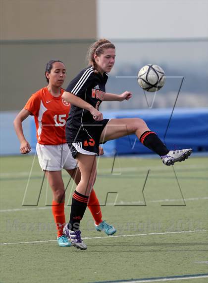 Thumbnail 2 in Santa Teresa vs. Woodside (CIF CCS D1 Final) photogallery.