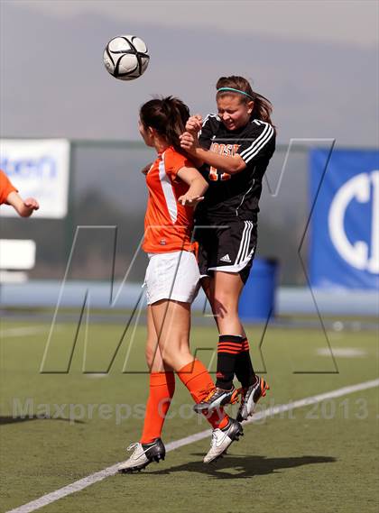 Thumbnail 2 in Santa Teresa vs. Woodside (CIF CCS D1 Final) photogallery.