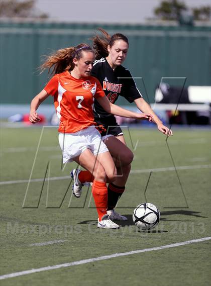 Thumbnail 1 in Santa Teresa vs. Woodside (CIF CCS D1 Final) photogallery.