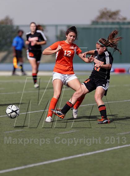 Thumbnail 2 in Santa Teresa vs. Woodside (CIF CCS D1 Final) photogallery.