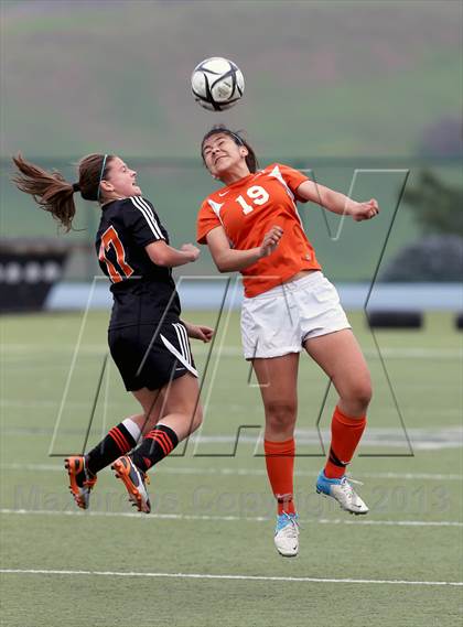 Thumbnail 1 in Santa Teresa vs. Woodside (CIF CCS D1 Final) photogallery.