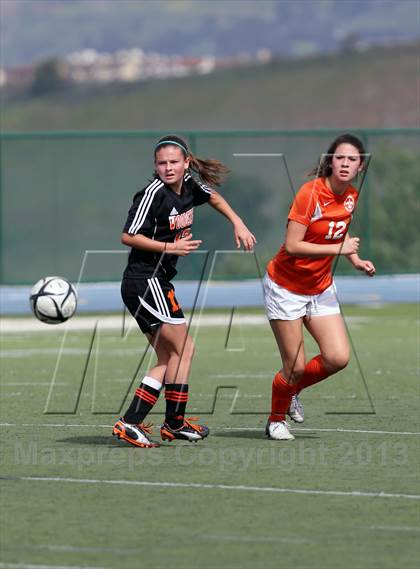 Thumbnail 1 in Santa Teresa vs. Woodside (CIF CCS D1 Final) photogallery.