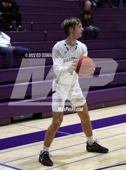 Thumbnail 2 in Hamilton vs. Archie Williams (Piedmont Tournament Consolation Championship) photogallery.