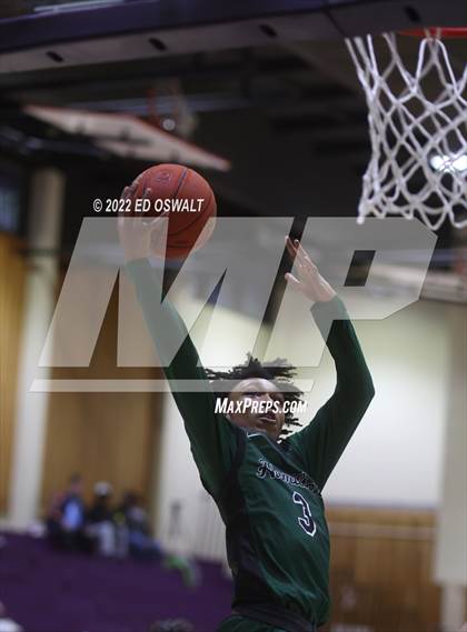 Thumbnail 3 in Hamilton vs. Archie Williams (Piedmont Tournament Consolation Championship) photogallery.