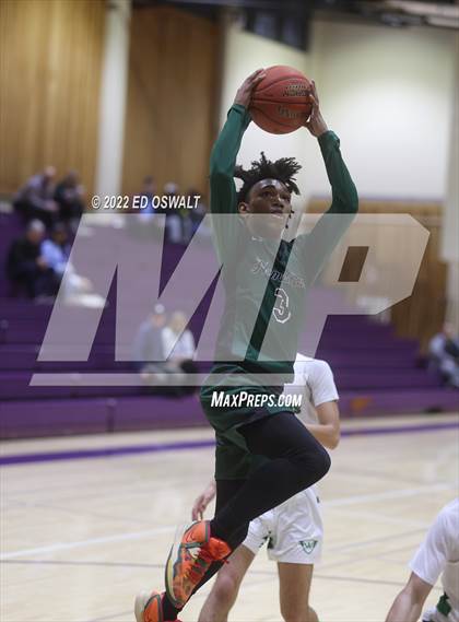 Thumbnail 2 in Hamilton vs. Archie Williams (Piedmont Tournament Consolation Championship) photogallery.