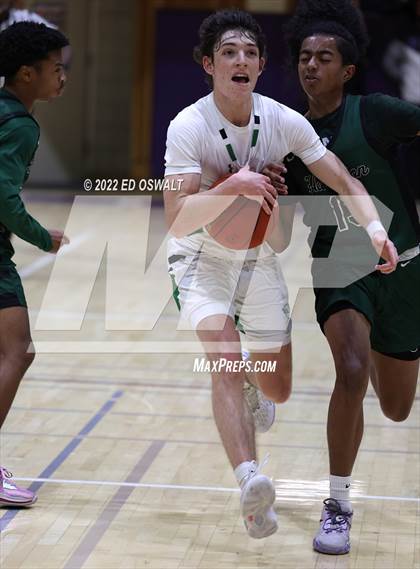 Thumbnail 2 in Hamilton vs. Archie Williams (Piedmont Tournament Consolation Championship) photogallery.