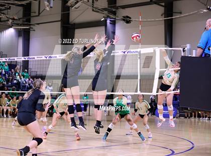 Thumbnail 2 in Buford vs. Lambert (GHSA 7A Championship) photogallery.