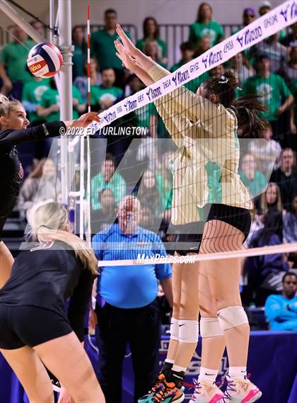 Thumbnail 3 in Buford vs. Lambert (GHSA 7A Championship) photogallery.