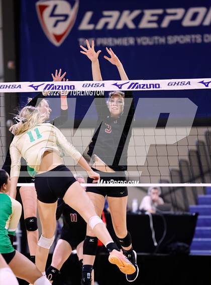 Thumbnail 2 in Buford vs. Lambert (GHSA 7A Championship) photogallery.