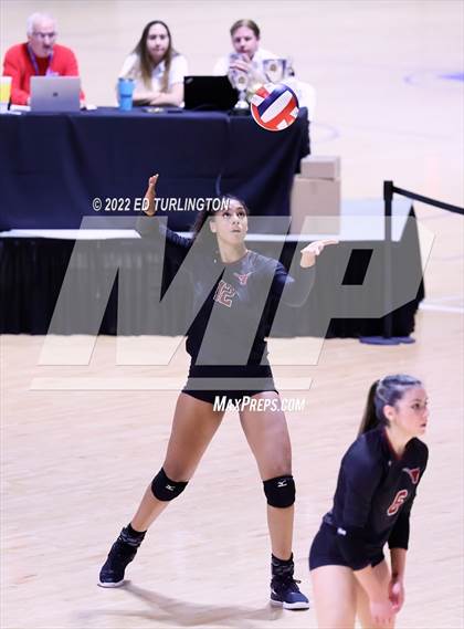 Thumbnail 3 in Buford vs. Lambert (GHSA 7A Championship) photogallery.