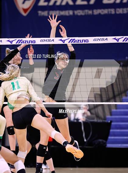 Thumbnail 3 in Buford vs. Lambert (GHSA 7A Championship) photogallery.