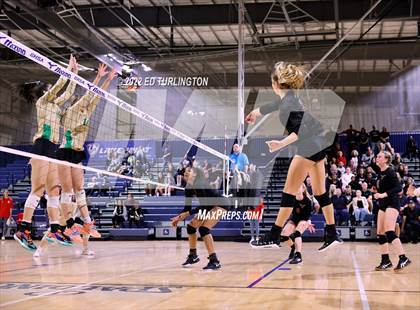 Thumbnail 1 in Buford vs. Lambert (GHSA 7A Championship) photogallery.