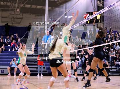 Thumbnail 2 in Buford vs. Lambert (GHSA 7A Championship) photogallery.